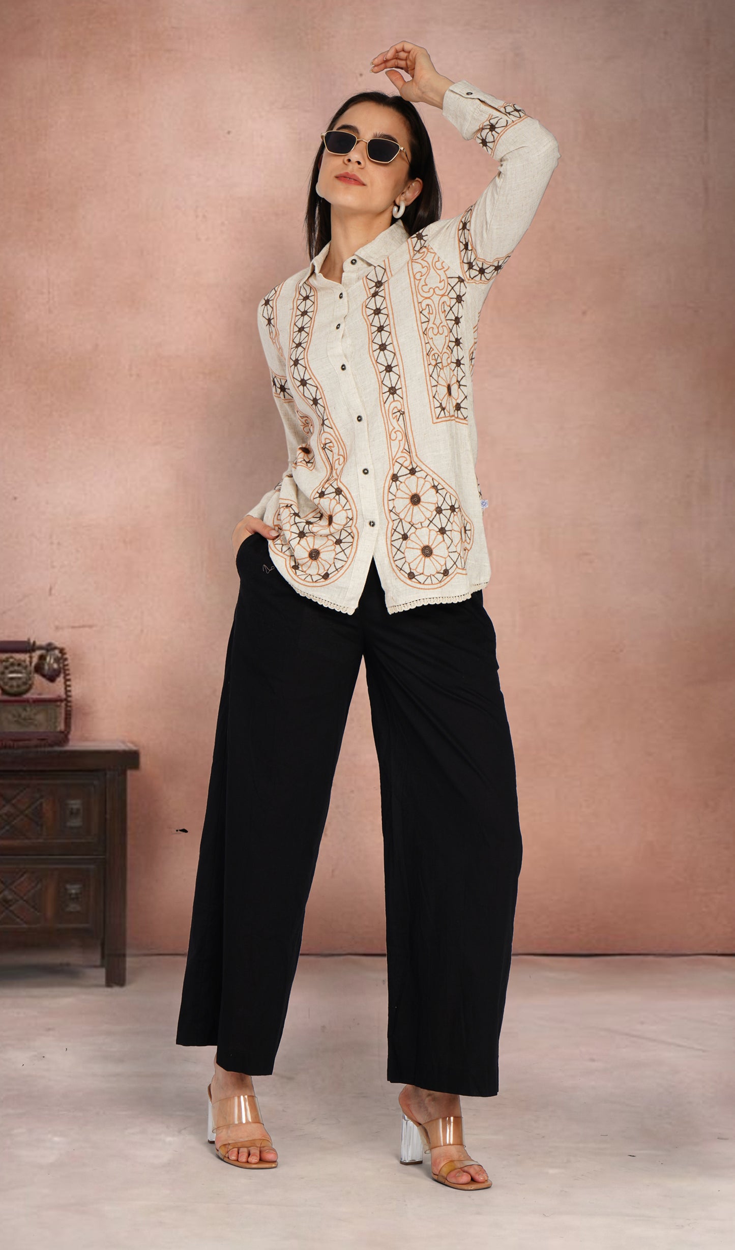 Rhythm of Ruscus Top