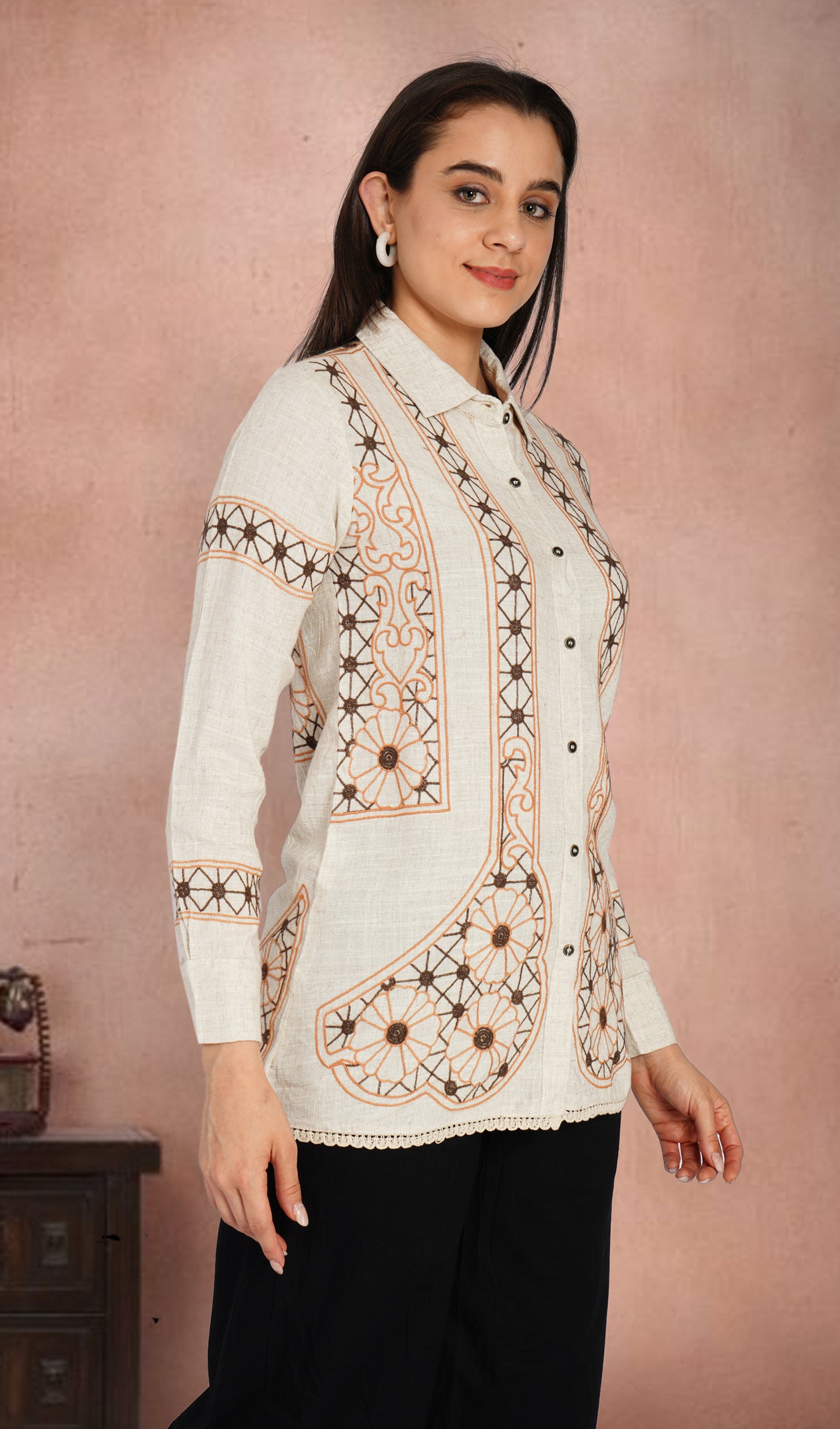 Rhythm of Ruscus Top